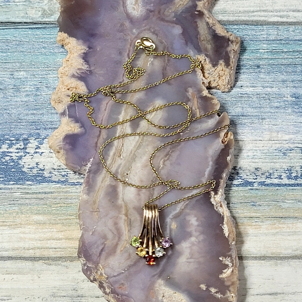 Ross Simons 925 Gold Multi-Stone Pendant Necklace.